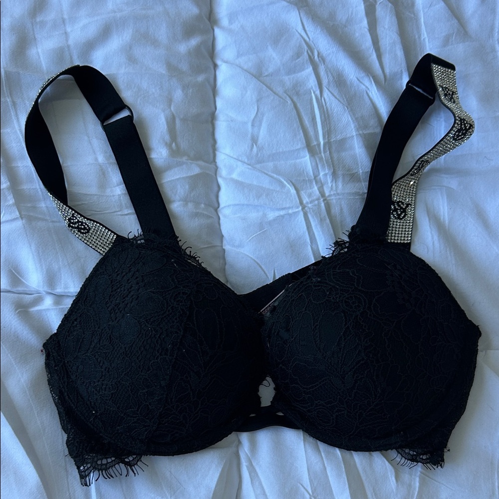 Victoria’s Secret push up bra
